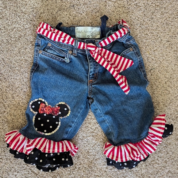 Old Navy Other - Old Navy Red White Blue Minnie Mouse Long shorts Ruffles Size 8